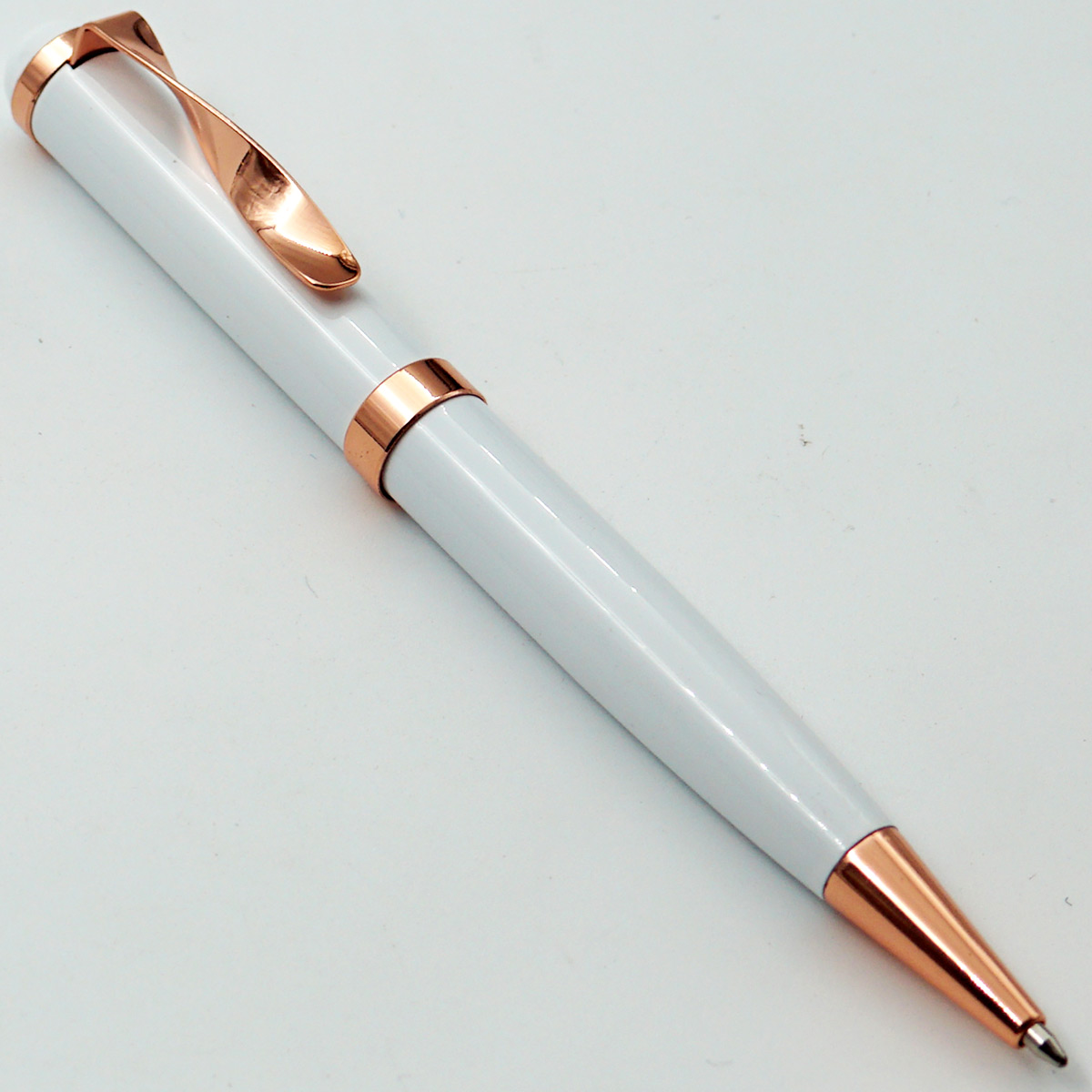 penhouse.in White Color Body With Copper Swirl Design Clip Medium Tip Twist Type Ball Pen SKU24610