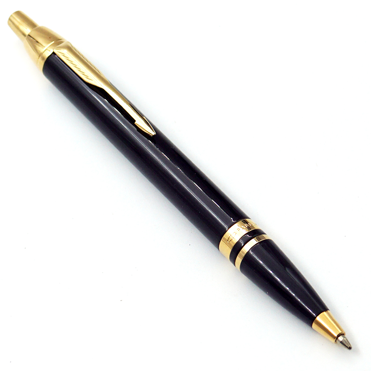 Parker Odyssey Laque Black Color With Gold Trim Medium Tip Retractable Type Ball Pen SKU 24623