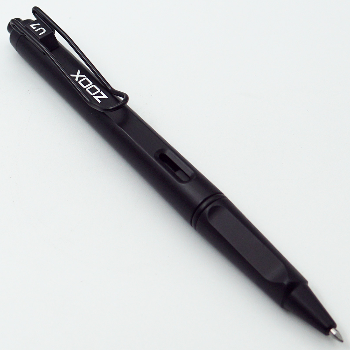 Zoox U7 Black Color Body With Black Color Clip Medium Tip Retractable Type Roller Ball Pen SKU 24700