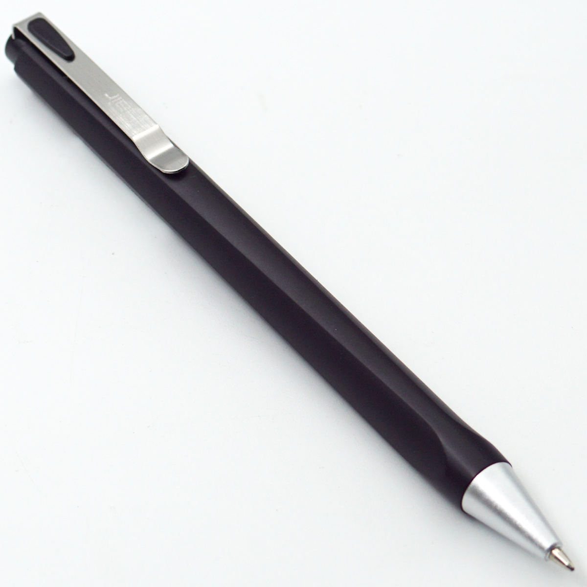 Flair TRICOT Black Color Body With Silver Color Clip Fine Tip Retractable Type Ball Pen SKU 24707