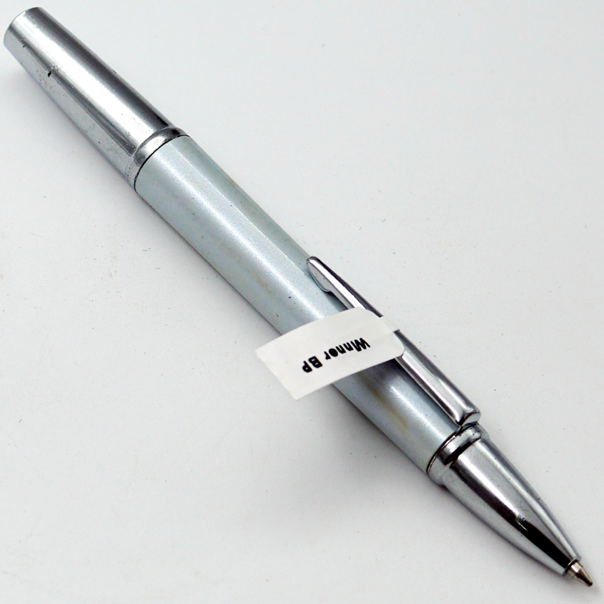 Winner Plain Light Blue Color Body With Silver Clip Fine Tip Magnatic Type Ball Pen SKU 24731