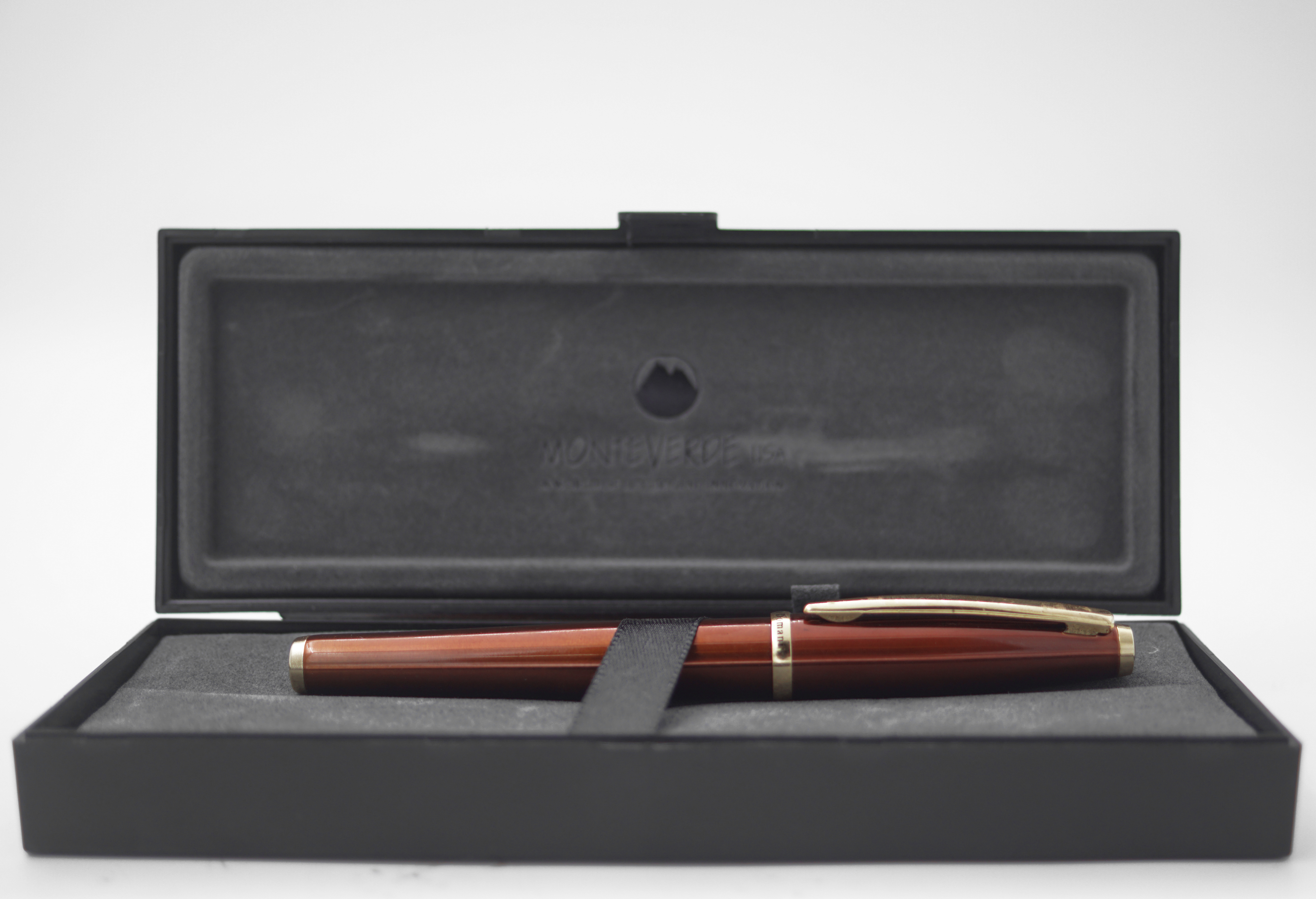 Monteverde USA  MV59663 Alodo Domani Model Brown Color Body Medium Nib Converter Type Fountain Pen  