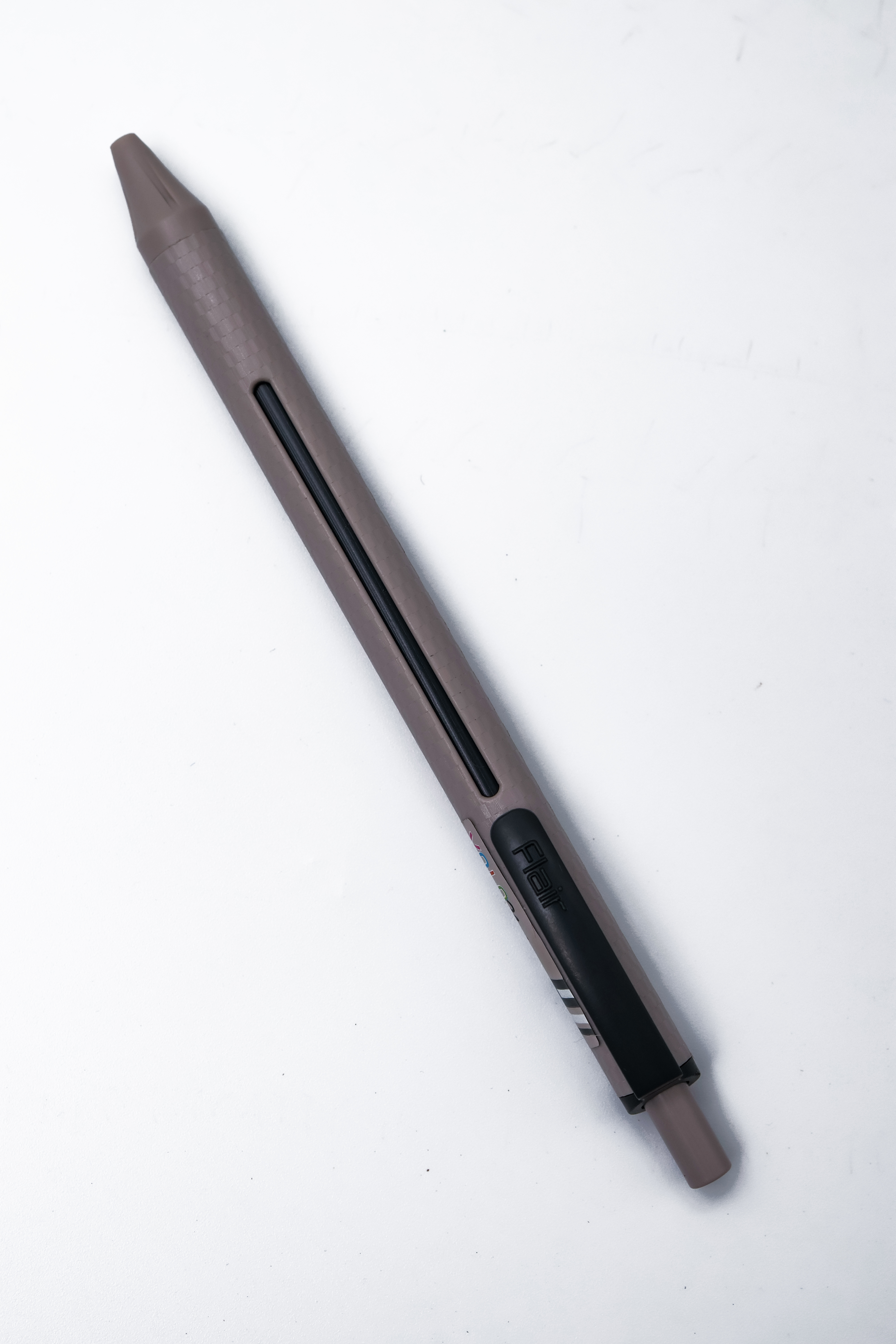 Flair yolo Clicker Gray With Black Color Body Black Writing Retractable Type Ball Pen  SKU 24861