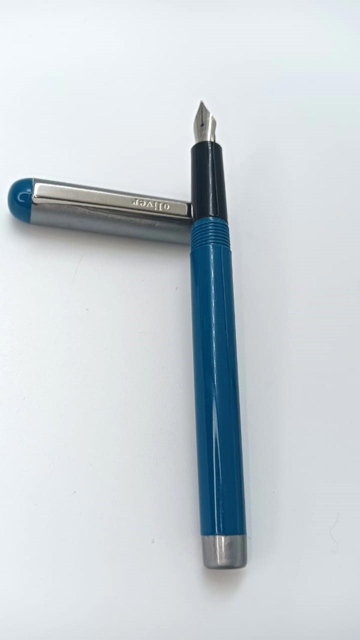 Oliver 518 Turquoise Blue Color Body Gray Cap With Sliver Clip Fine Nib Eye Dropper Model Fountain Pen SKU 24905