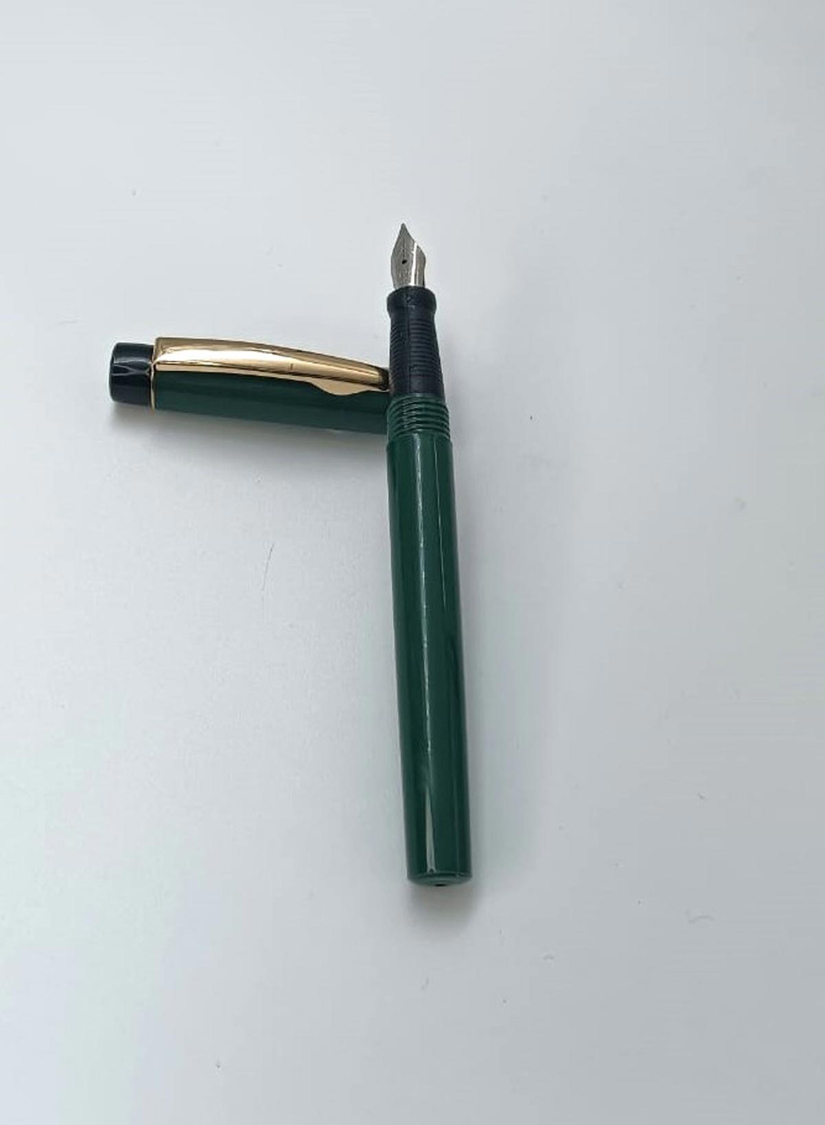 Oliver 05 Dark Green Color Body With Gold Trim Fine Nib Eye Dropper Model Fountain Pen  SKU 24920