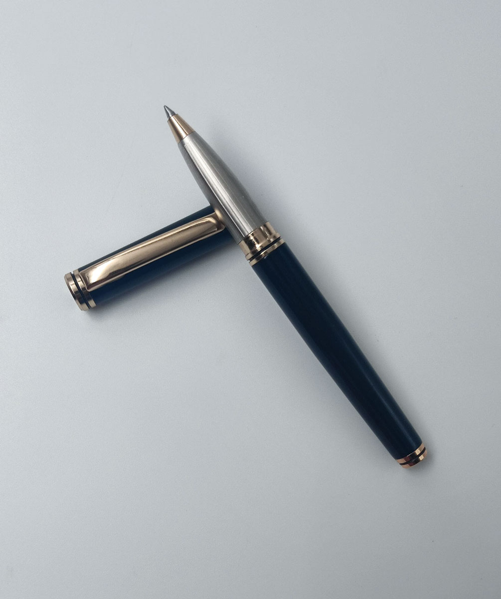 Penhouse.in Glossy Black Color Megnetic Cap With Gold Trim And Clip Roller Ball Pen SKU 24984