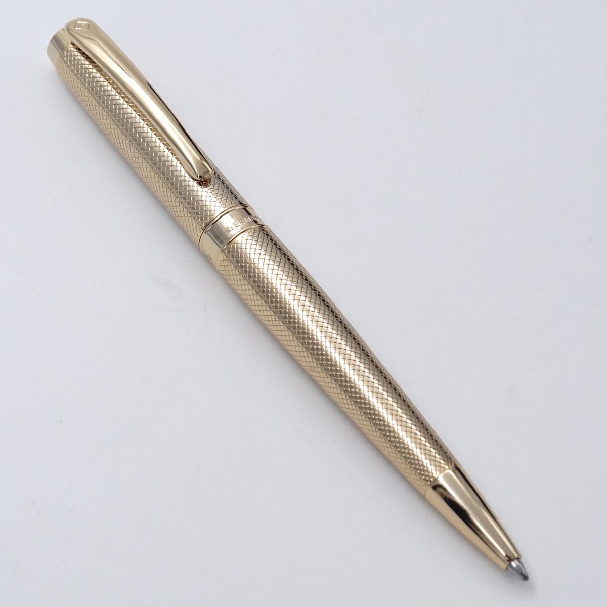 Intellio Special Edition Renaissance Model Gold Guilloche Body Gold Trim And Clip  Brass Material Medium Tip Twist Type Ball Pen  SKU 25494