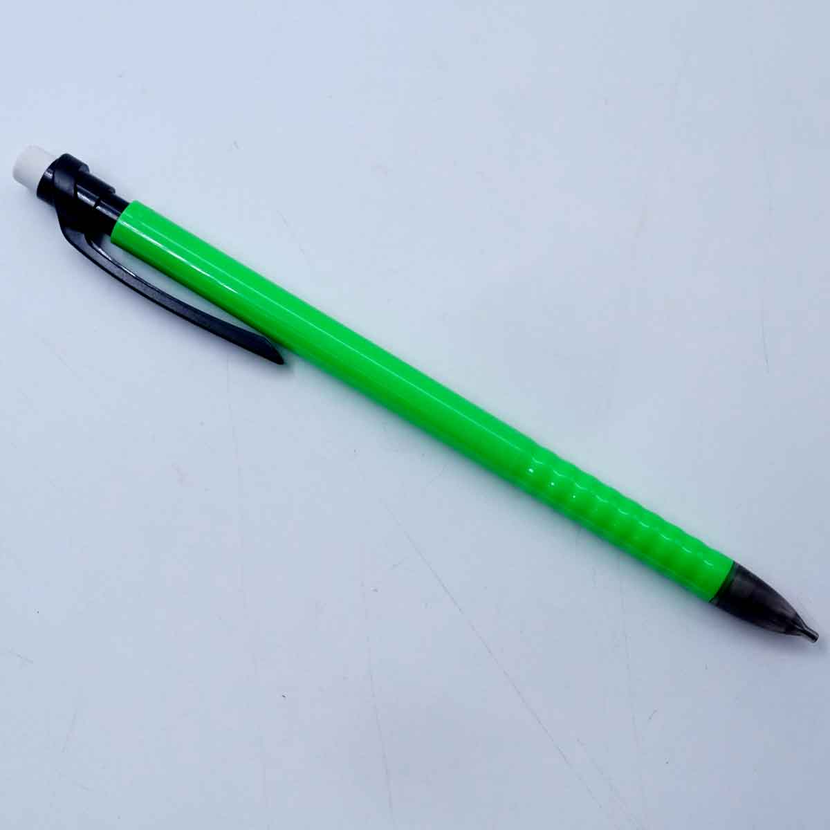 Reynolds Artrio 0.7mm Mechanical pencil green color SKU 26293