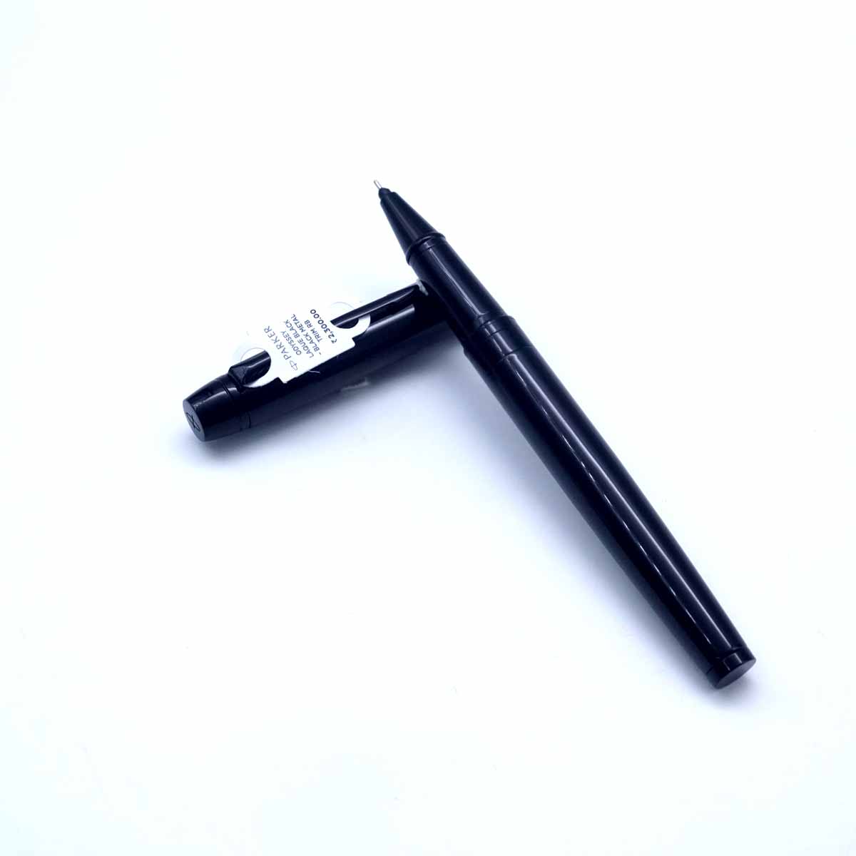 Parker Odyssey Laque Metal Black with Cap Type trim 0.7mm Tip Ball Pen SKU 26329
