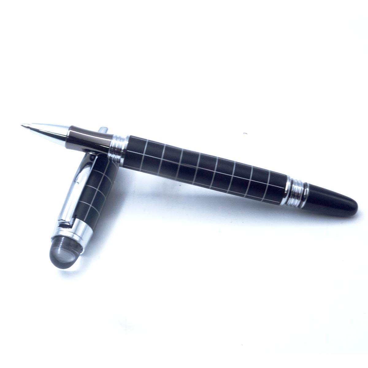 penhouse.in Black Color Body with white strick Roller Ball Pen  SKU 26470