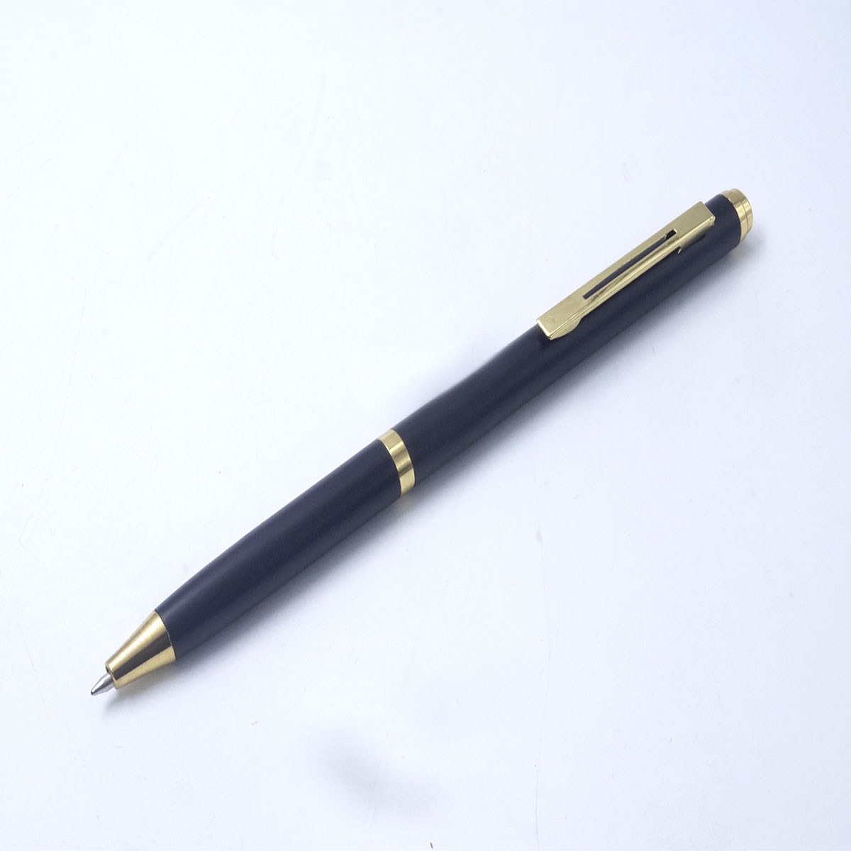 penhouse.in matte Black Color Body With Gold Clip Twist Type Ball Pen SKU 26541