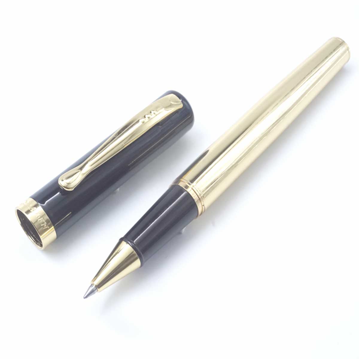 Dikawen 8073 Gold Color Body Black Color Cap And Fine Tip  Cap Type Roller Ball Pen SKU 26870