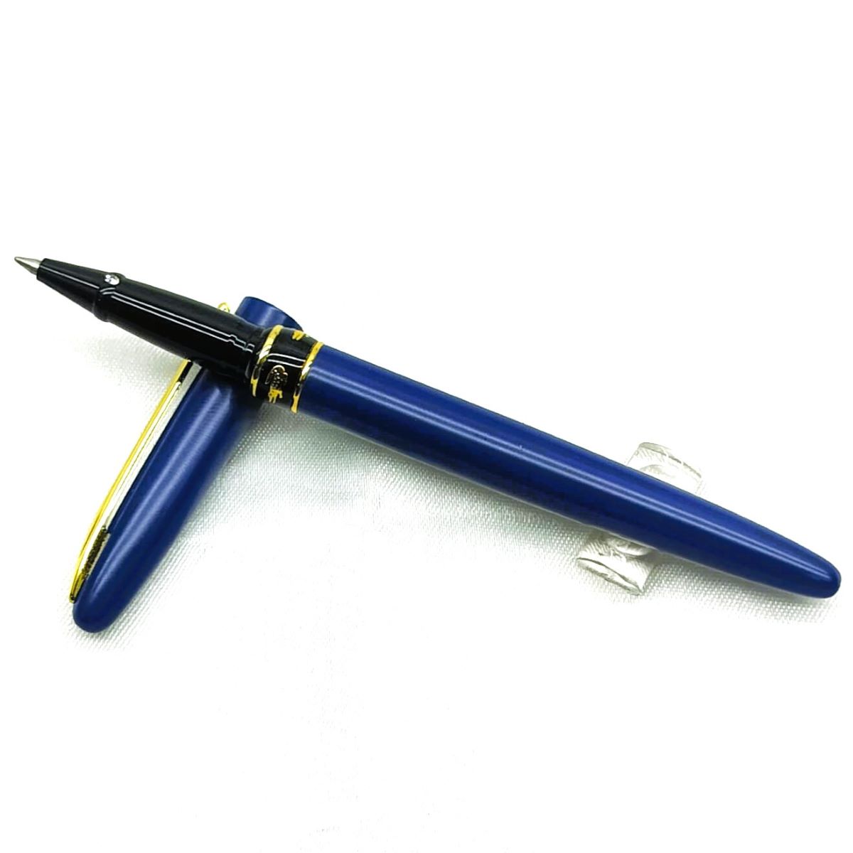 Yangzie Alligator 215 Blue Color Body With Gold Clip Black Color Grip With Two Stone Black Writing Roller Ball Pen SKU 27253