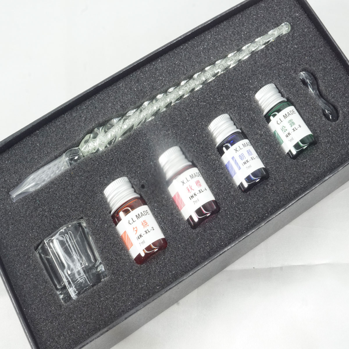 Penhouse.in Glass Dip Pen Silver Color Body Fine Tip SKU 27283