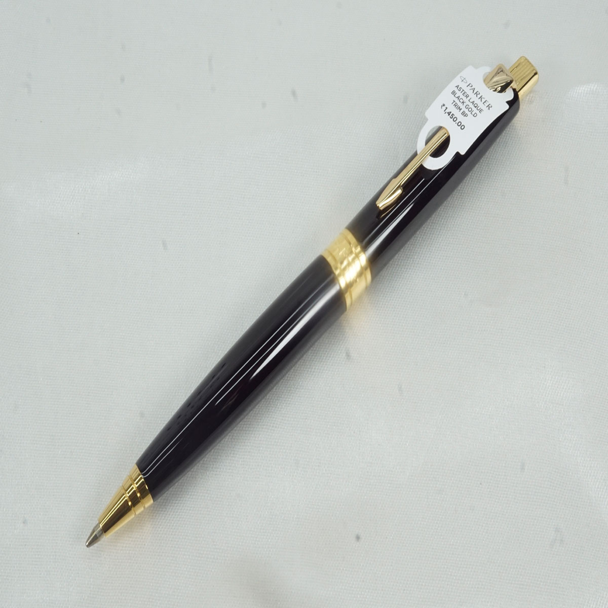 Parker Luxor Aster Glossy Black And Gold Clip Retractable Type Ball Pen SKU 27313
