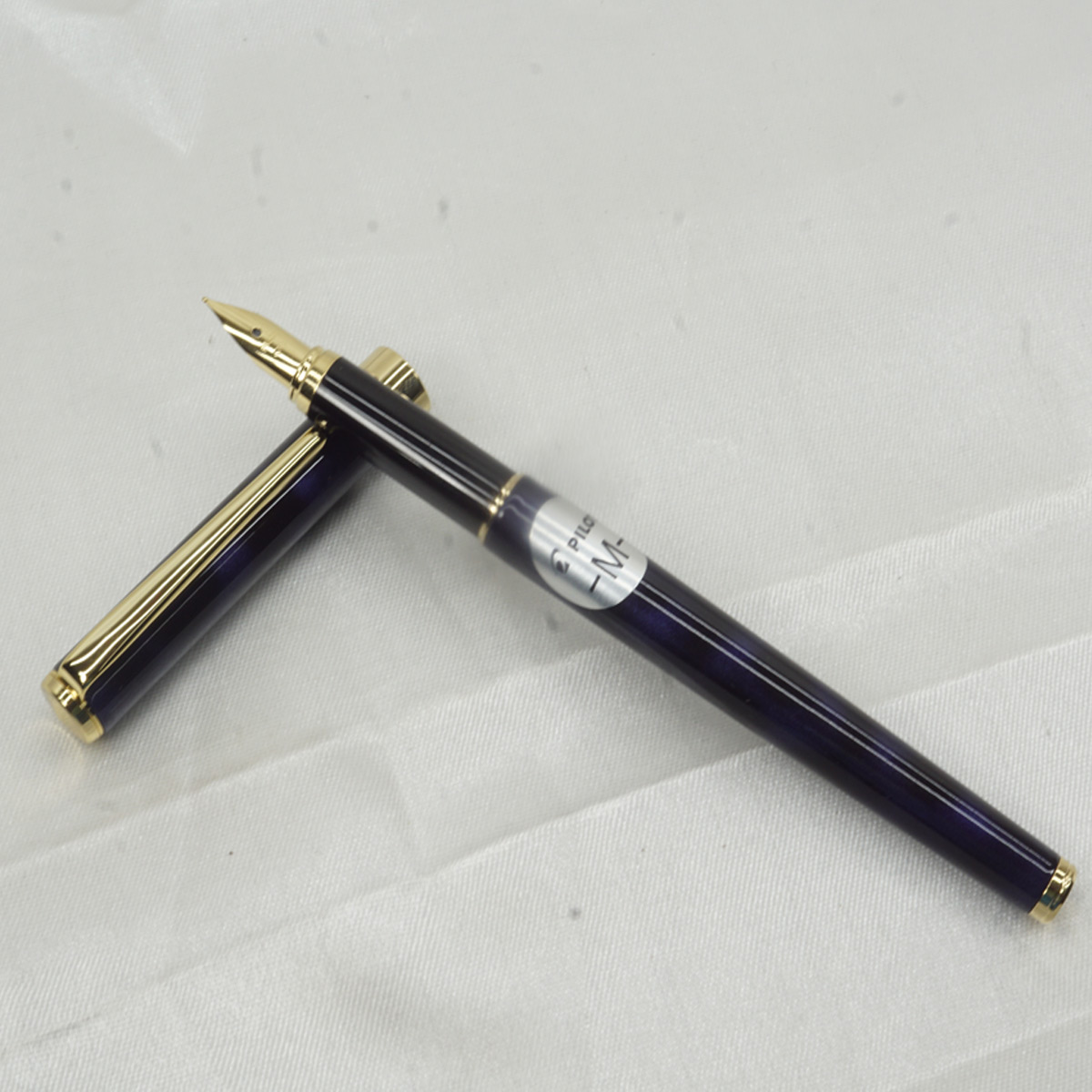 Pilot 2103-Cavalier Black and Blue Color Gold Clip With Medium Nib Converter Type Fountain Pen SKU 27321