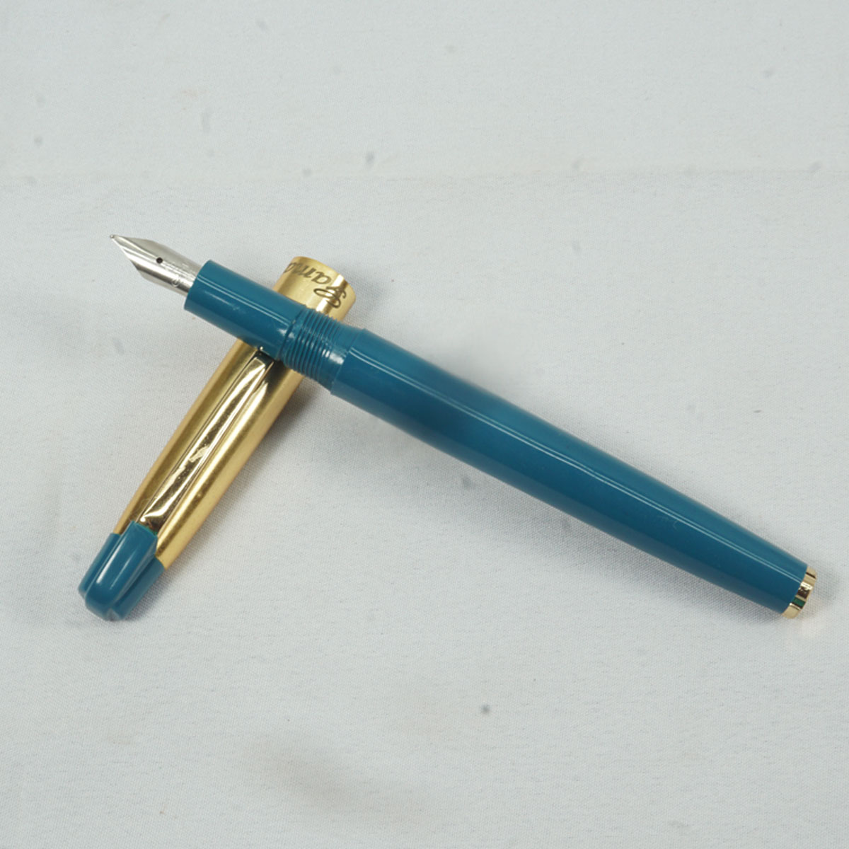 Gama Turquoise Blue Color Body With Gold Cap  Eye Dropper Model Fountain Pen SKU 27452