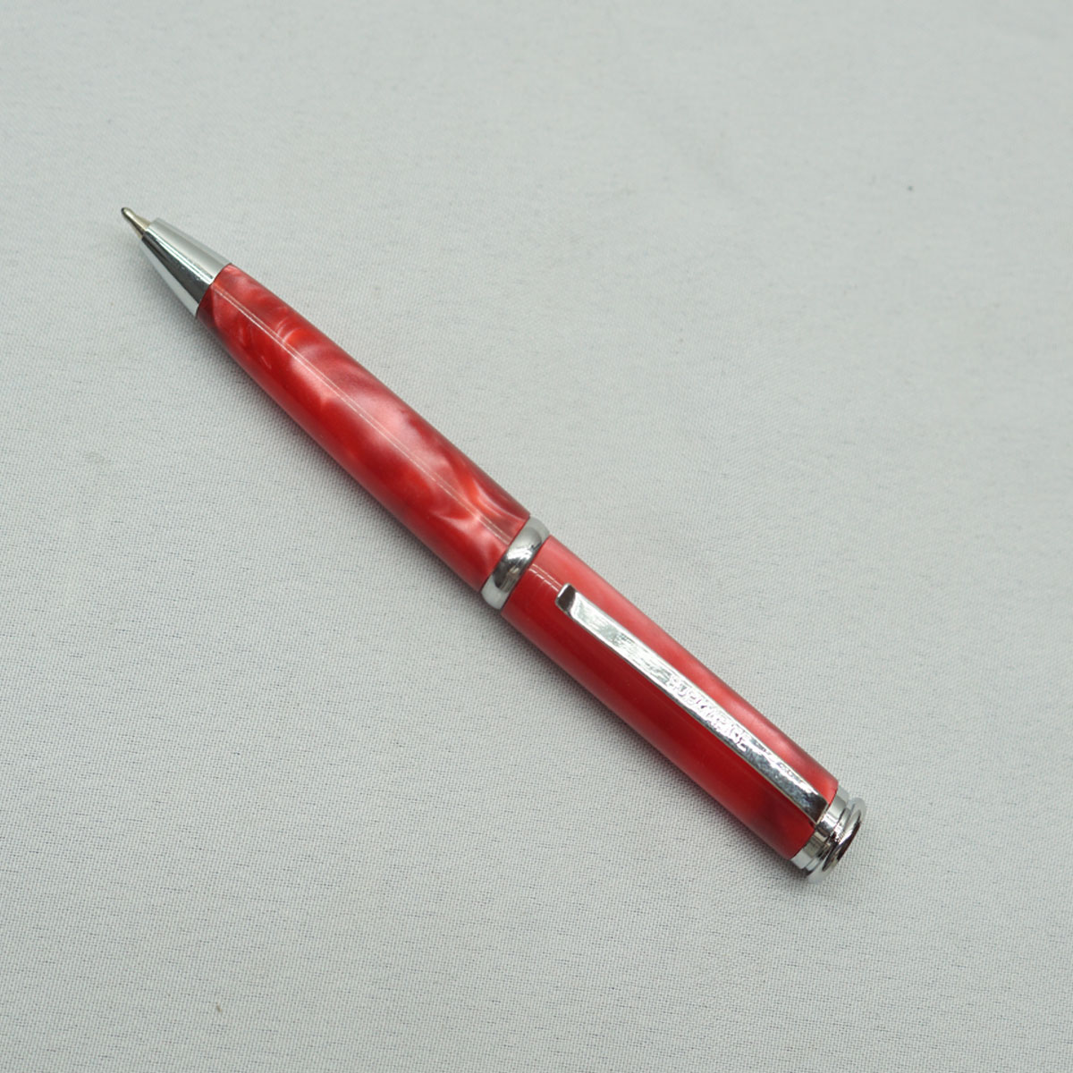 Submarine 800 Mini Acrylic Red Color Body Silver Clip Twist Type Ball Pen SKU 27486
