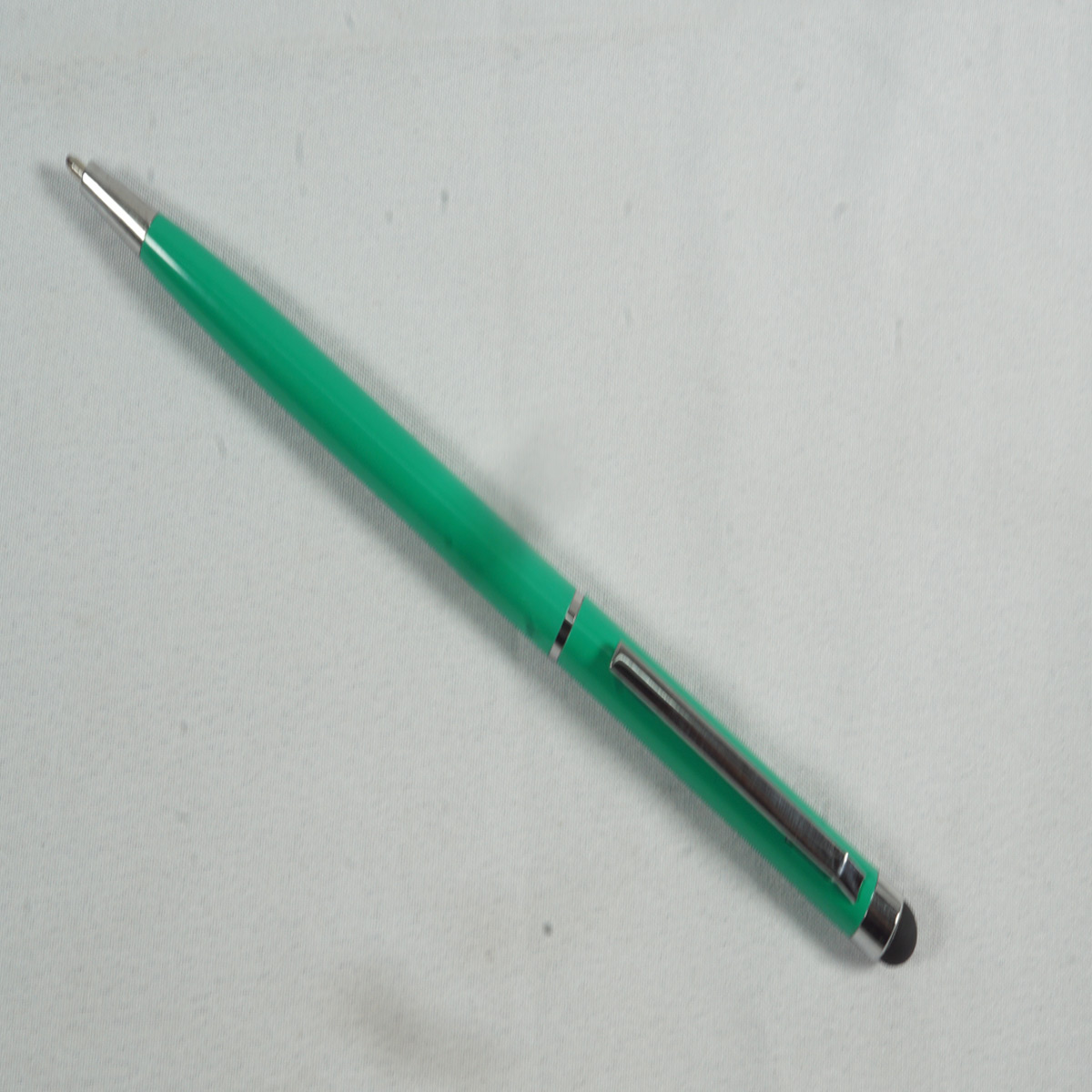 penhouse.in Slim Green Color Body With Silver Clip Twist Type Ball Pen SKU 27518