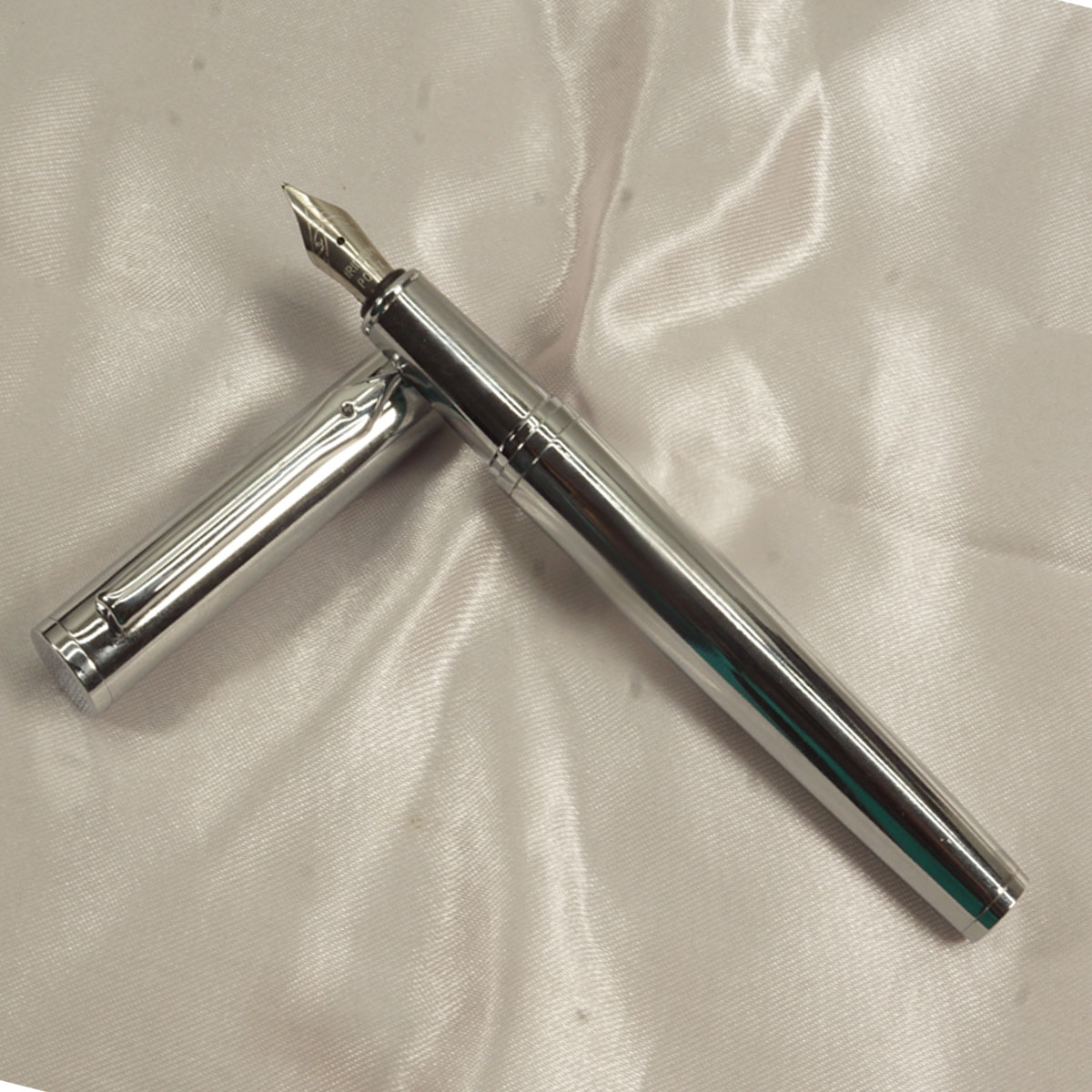 Picasso Parri Full Silver Color Body With Magnetic Cap Fine Tip Converter Type Fountain Pen SKU 27617