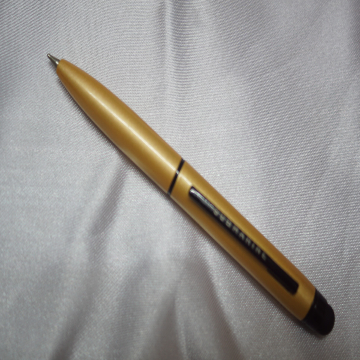 Submarine 835 Mini Gold Color Body Black Clip Twist Type Ball Pen SKU 27833