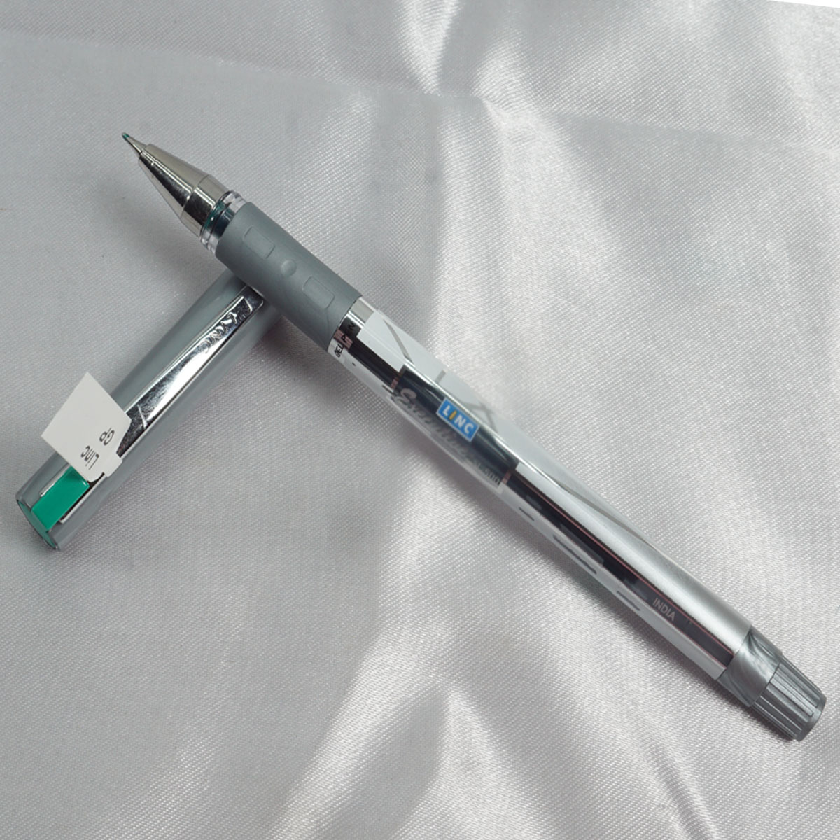 Linc Executive SL-500 Grey Color Body With Green Color Writing  Cap Type Gel Pen SKU 27890