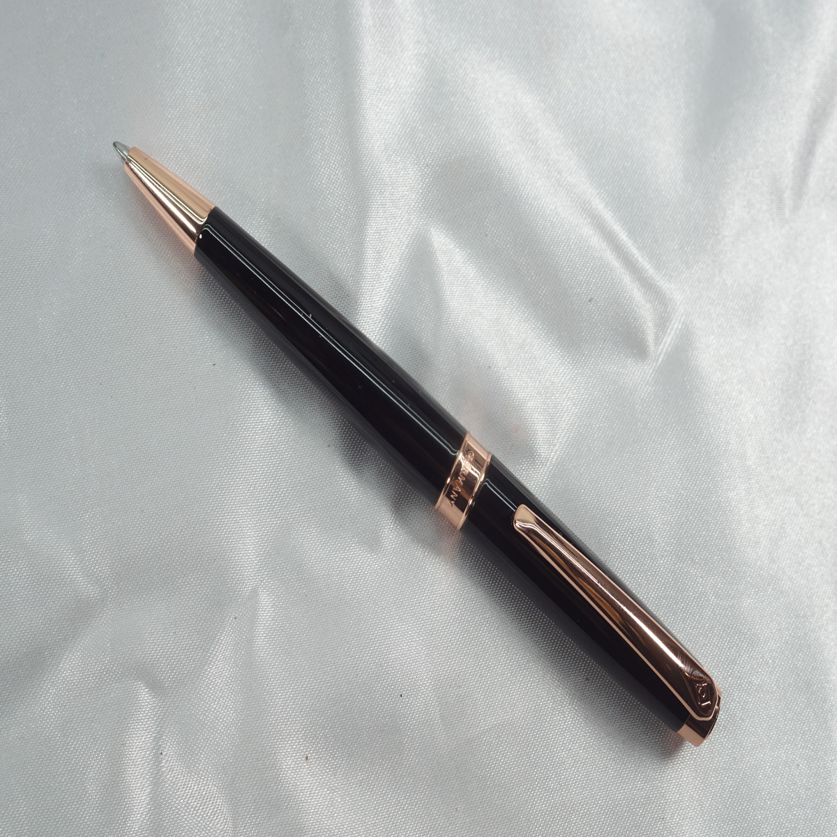 Intellio Glossy Black Color Body Rose Gold Clip and Grip Ball Pen SKU 27953