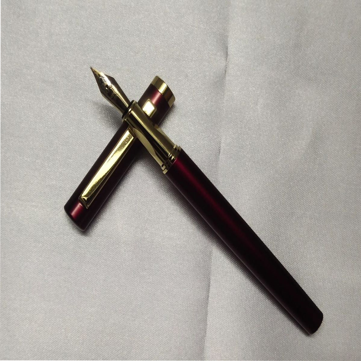 Qibao Matte Red Color Body and Cap with Gold Clip and Grip Fine Nib Converter Type Fountain Pen SKU 28102