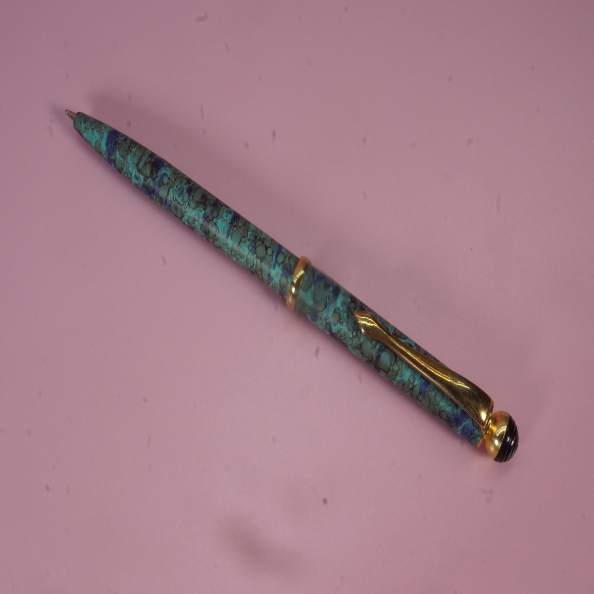 Piano Sky Blue Brown and Blue Color Body Gold Clip Retractable Ball Pen SKU 28231