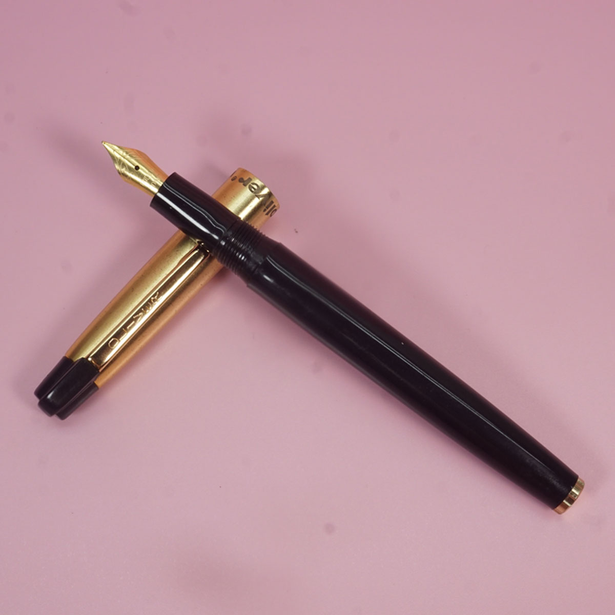 Oliver Warvick HS G Black Color Body With Gold Cap And Nib Eye Dropper Type Fountain Pen SKU 28244