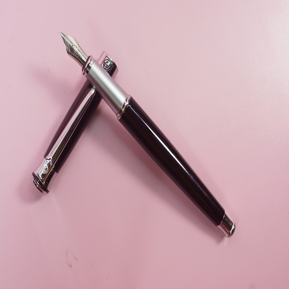 Pimio 903 Glossy Black and Wine Color Body and Cap with Silver Clip and Grip Fine Nib Converter Type Fountain Pen SKU 28367