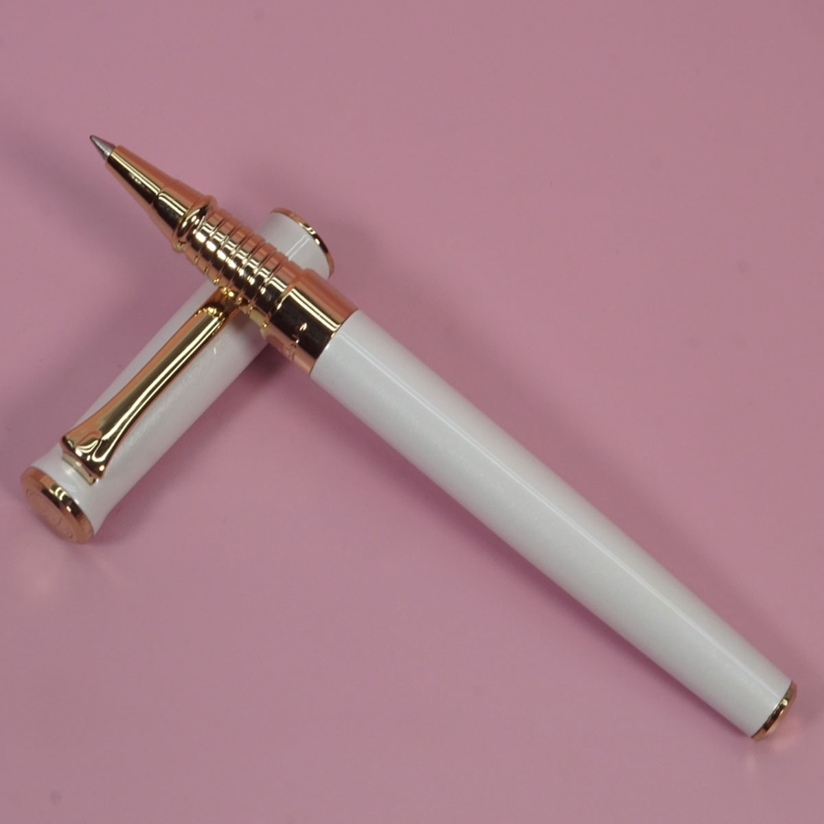 Pimio 988 Glossy White Color Body With Gold Clip And Trim Fine Tip Cap Type Roller Ball Pen SKU 28406