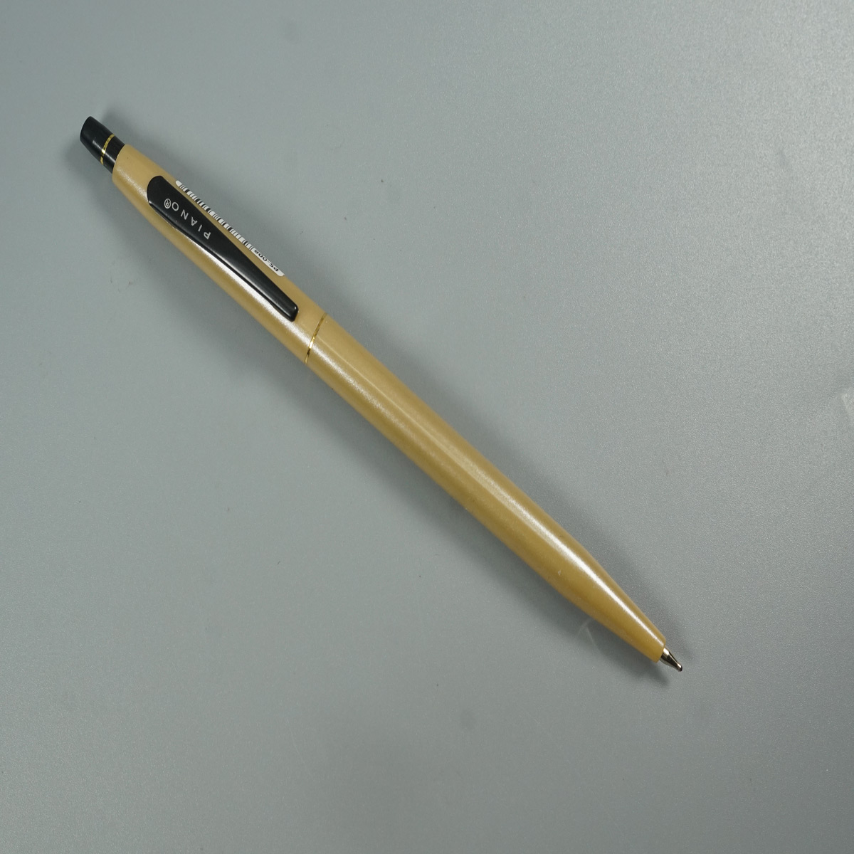 Piano Sandal Color Body with Black color Clip Retractable Ball Pen SKU 28584