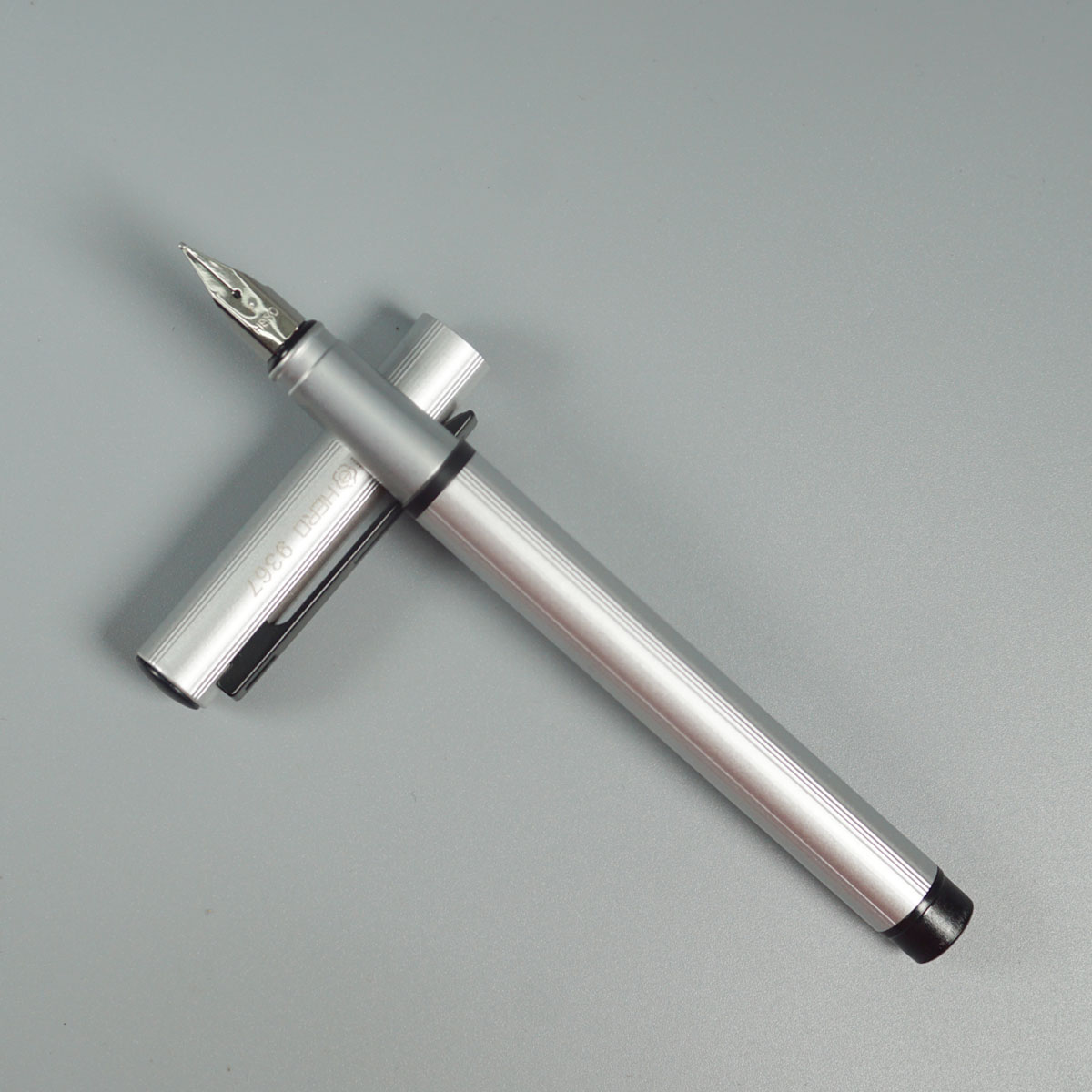 Hero 9367  Silver Color Body With Black Color Clip Fine Nib Converter Type Fountain Pen SKU 28615