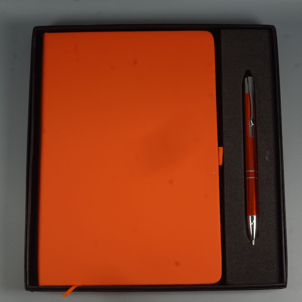 penhouse.in Orange Color A5 Note Book And Orange With Silver color Clip Retractable Type Ball Pen SKU 28622