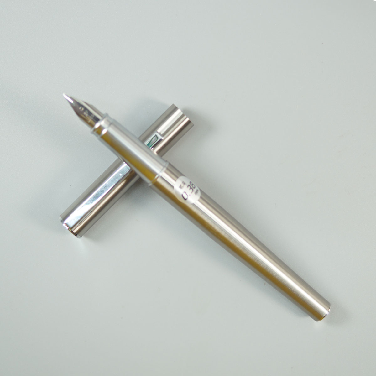 Luoshi 5199  Matte Silver Color Body With Silver Color Clip 0.38mm And EF Nib Converter Type Fountain Pen SKU 28657