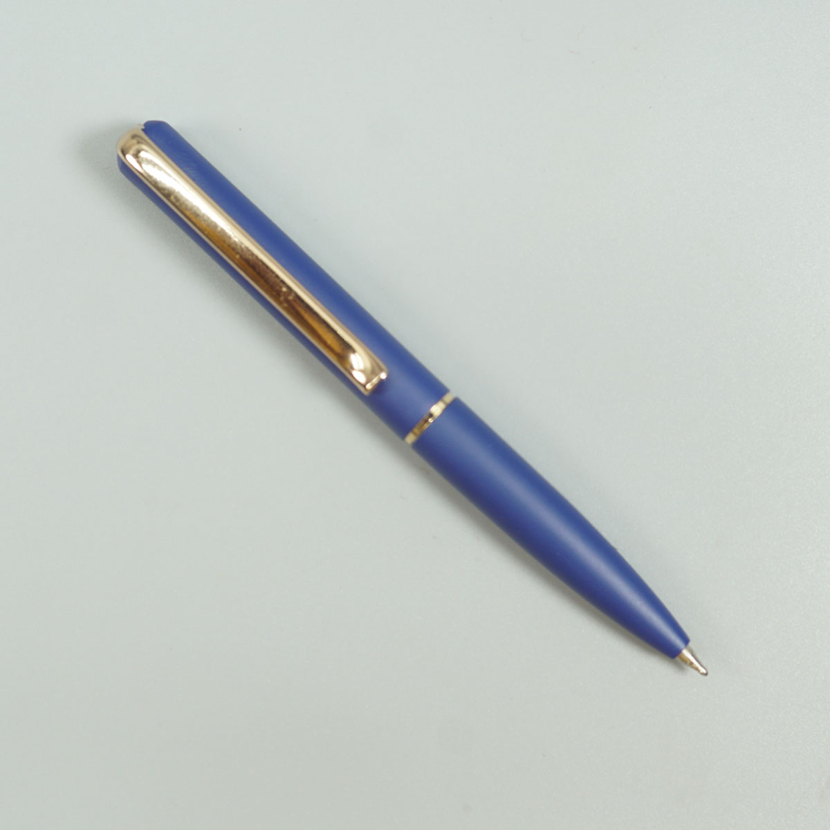penhouse.in Mini Matte Royal Blue Color Body With Gold Color Clip Twist Type Ball Pen SKU 28715