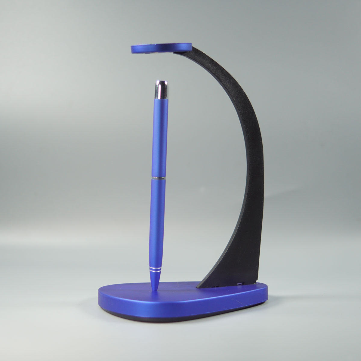penhouse.in Blue Color Ball pen And Gravity Magnet Pen Set SKU 28817