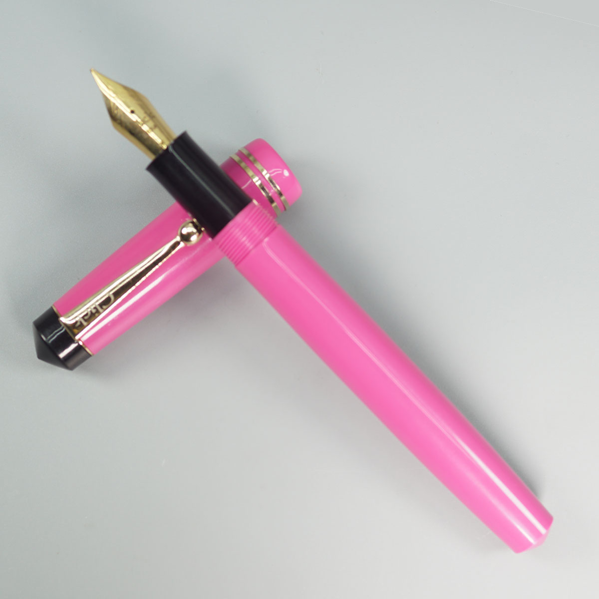 Click Aristocrat Pink Color Body With Gold Color Clip And No.35 Fine Nib (3 in 1) Eye Dropper Model Fountain Pen SKU 28895