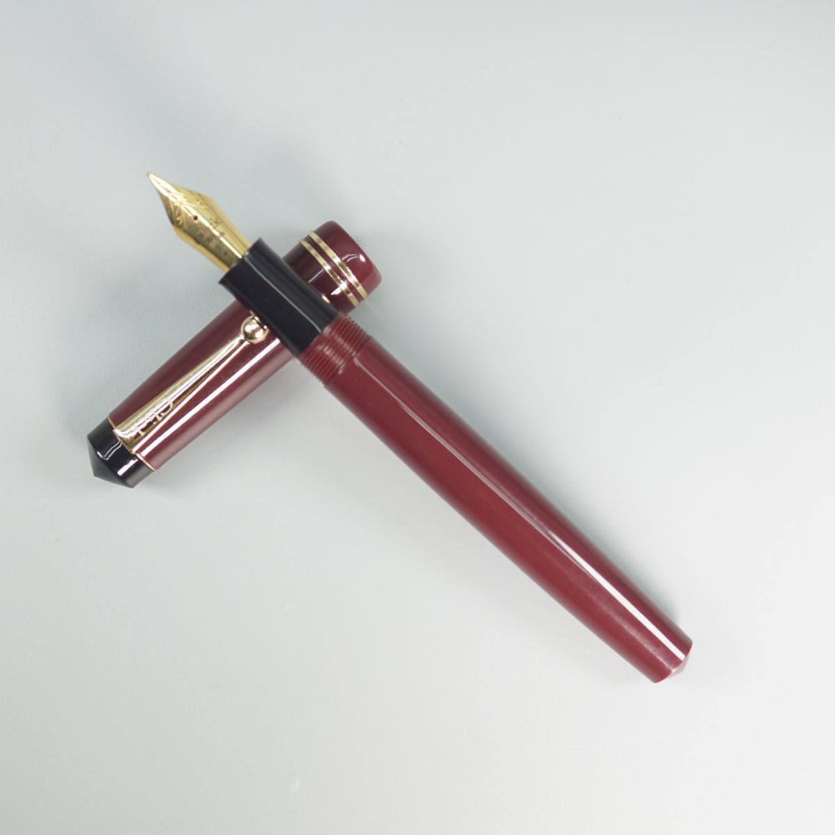 Click Aristocrat Brown Color Body With Gold Color Clip And No.35 Fine Nib (3 in 1) Eye Dropper Model Fountain Pen SKU 28900