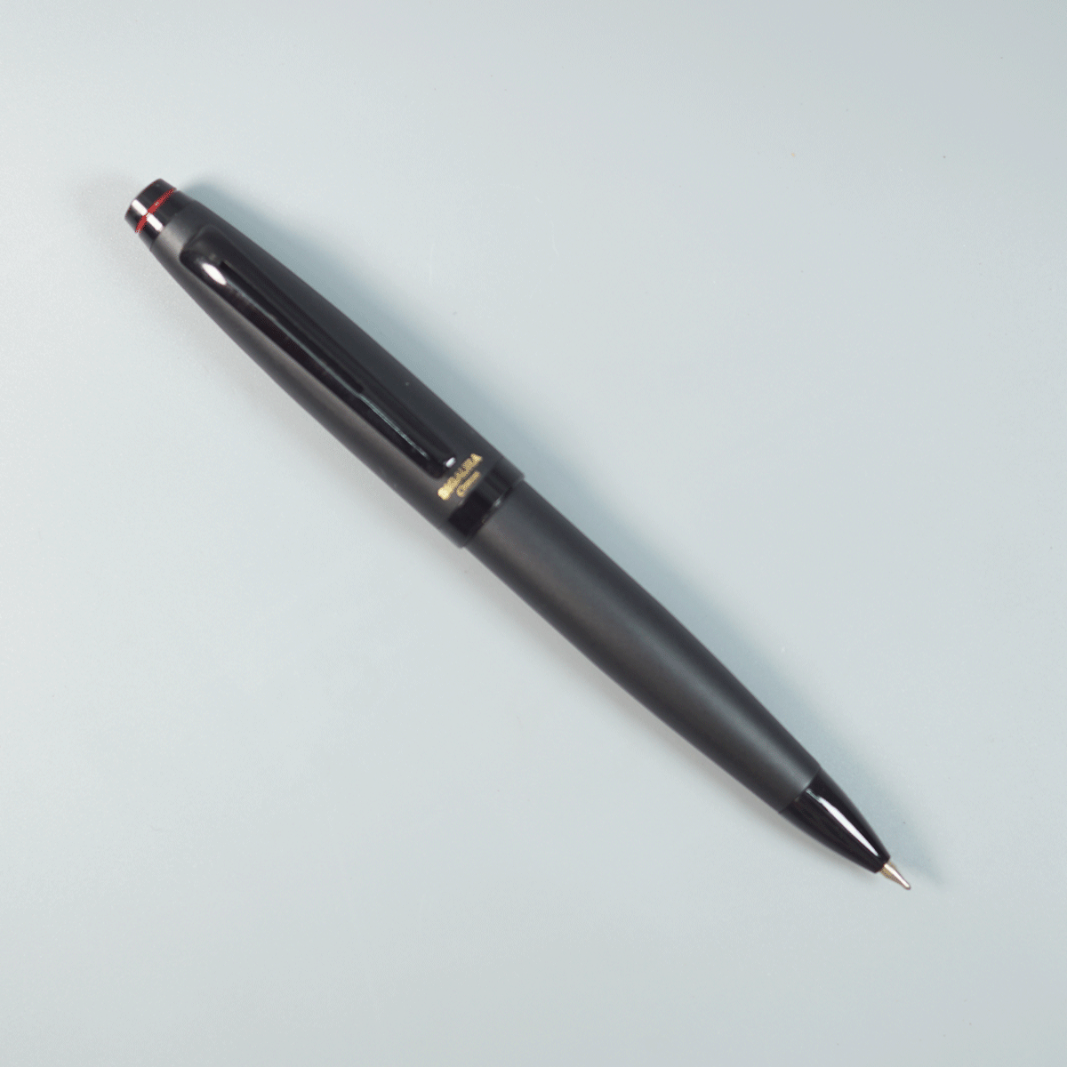 Sigaura Crown Black Color Body With Top on Red Trim Twist Type Ball Pen SKU 29082