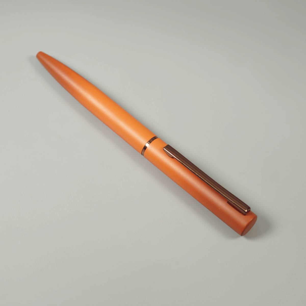 penhouse.in pens Brown Color Body With Coffee Brown Clip And Trim Fine Tip Twist Type Matte Ball Pen SKU 29084