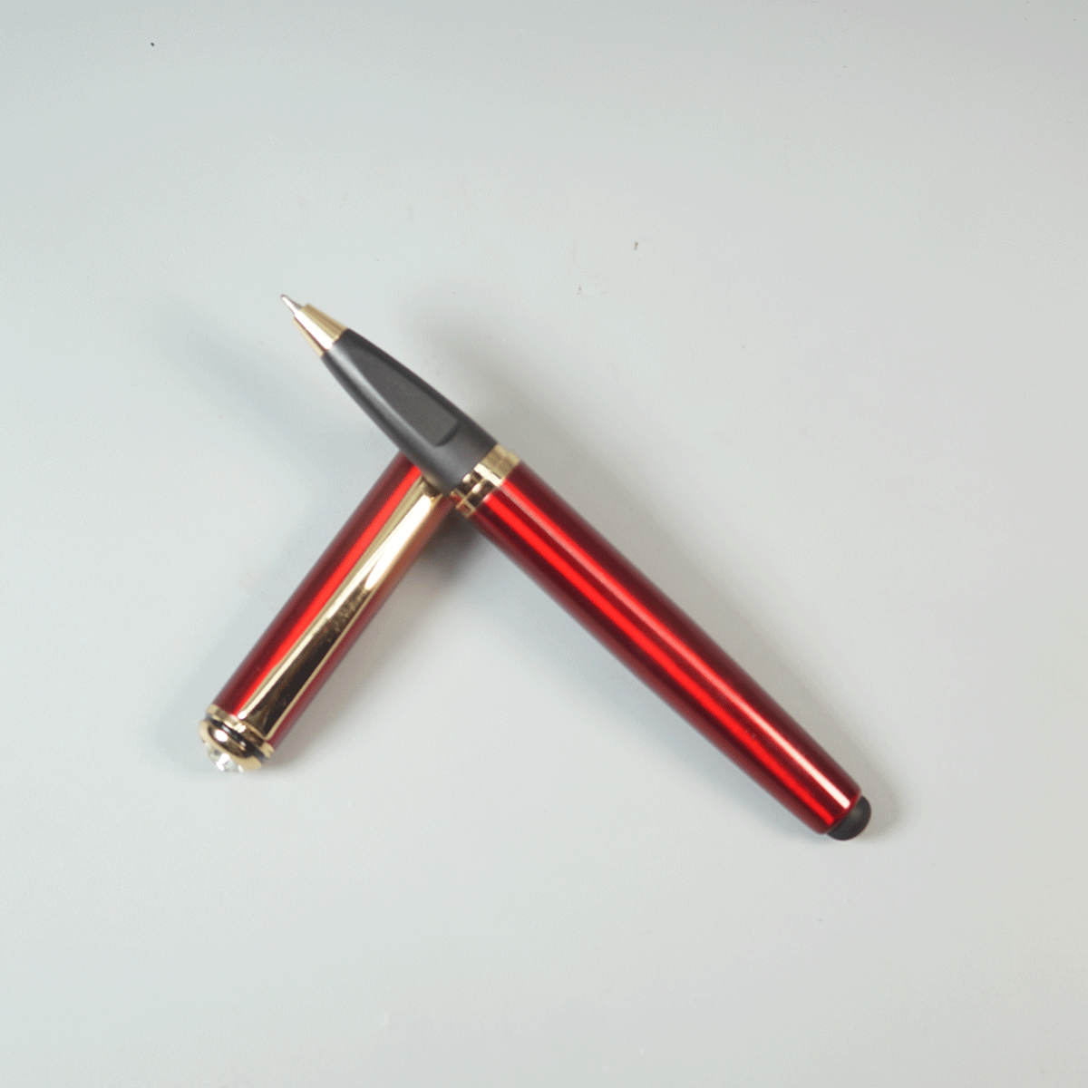 Sigaura Wisdom Glossy Red Color Body With Gold Color Clip And Top On Stone Magnetic Type Ball Pen SKU 29107