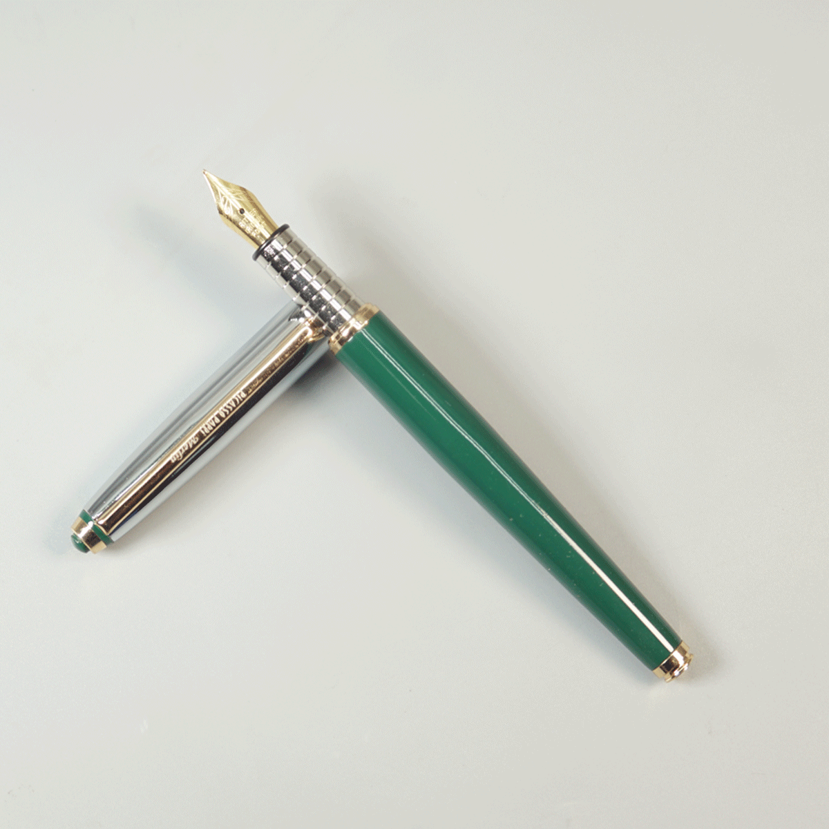 Picasso Parri Merlin Green Color Body With Silver Clip Cartridge Type Fountain Pen 29139
