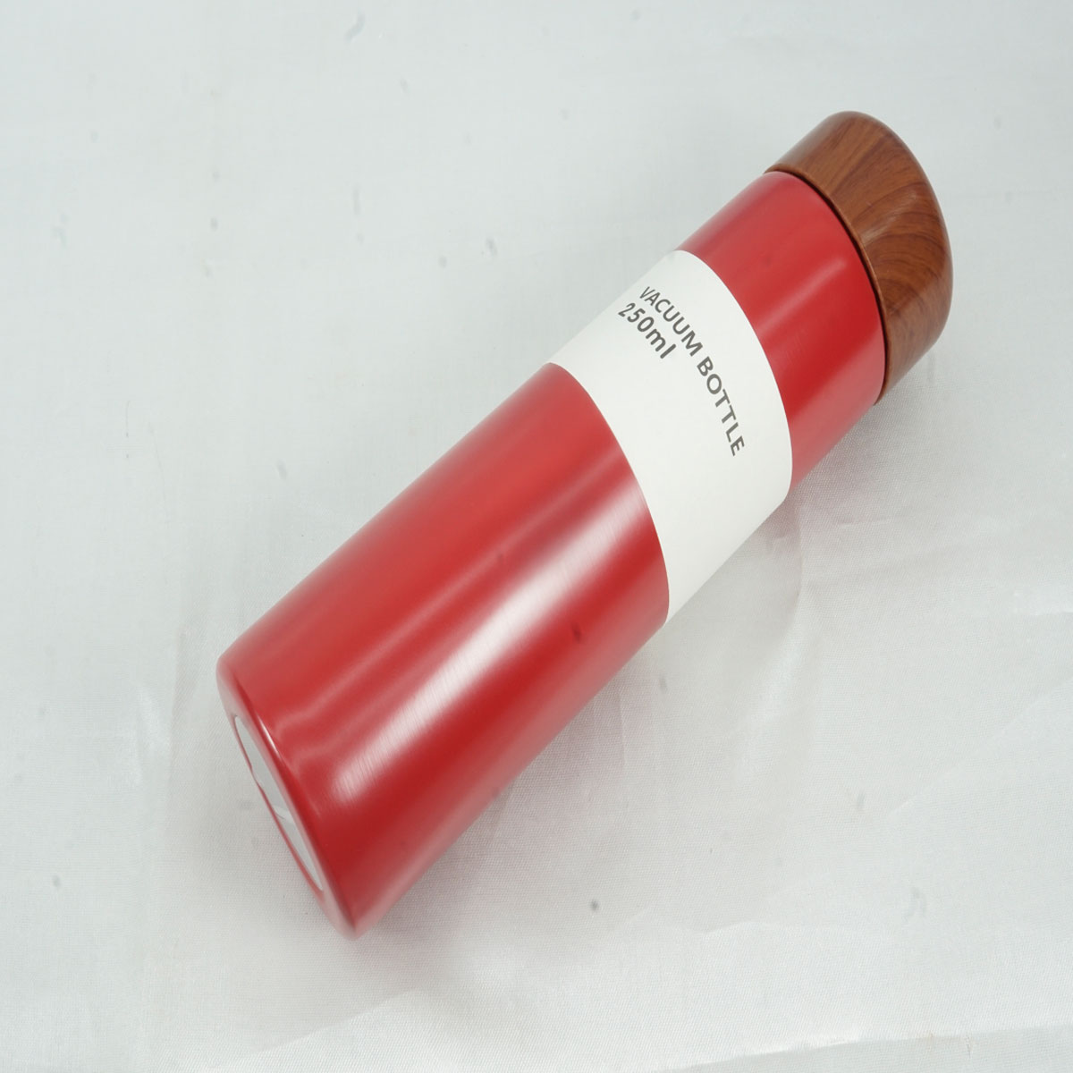 penhouse.in Tuno Stainless Steel Vacuum Water Bottle 250ml Red Color SKU 51721