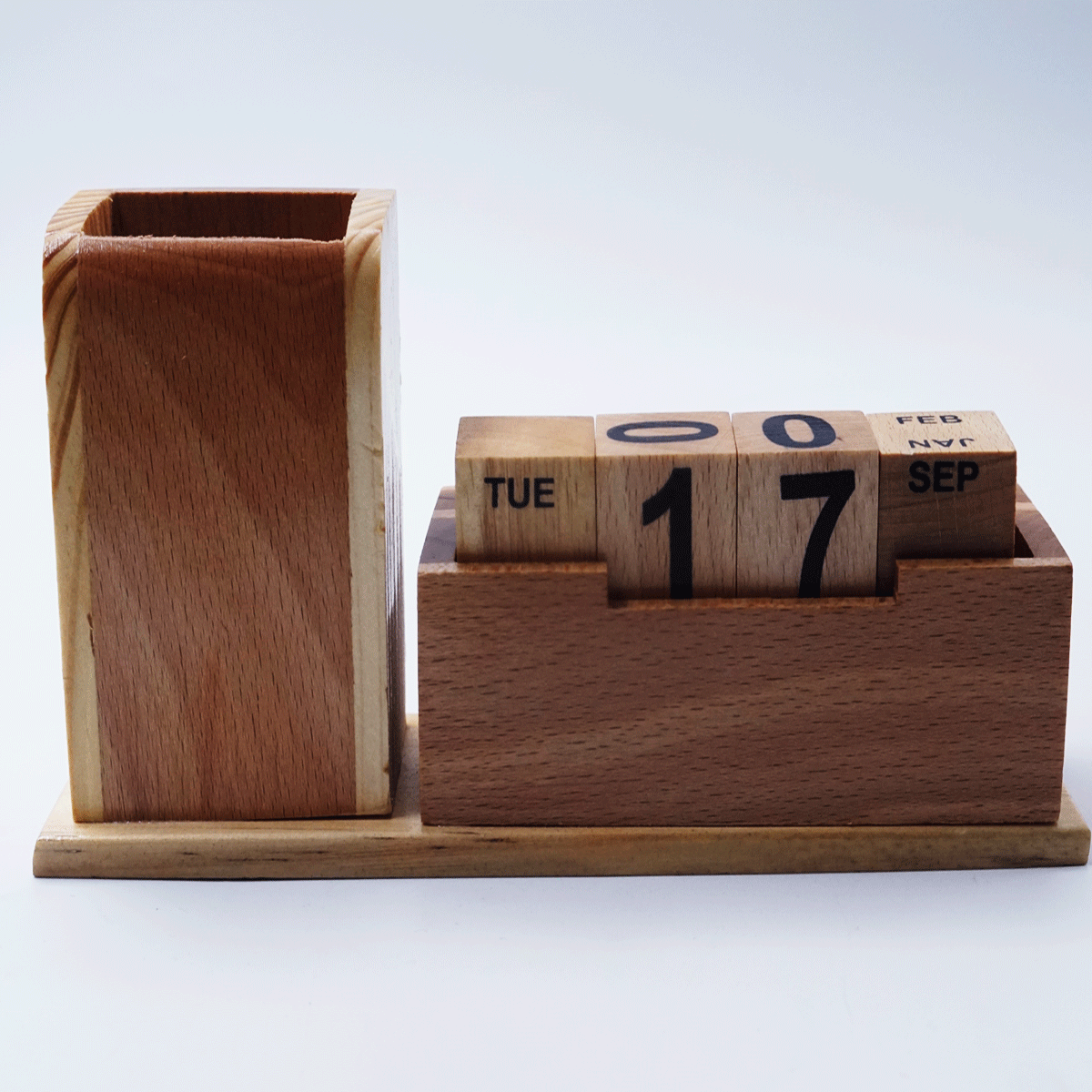 penhouse.in Wooden Pen Stand and Calendar showpiece SKU 51445