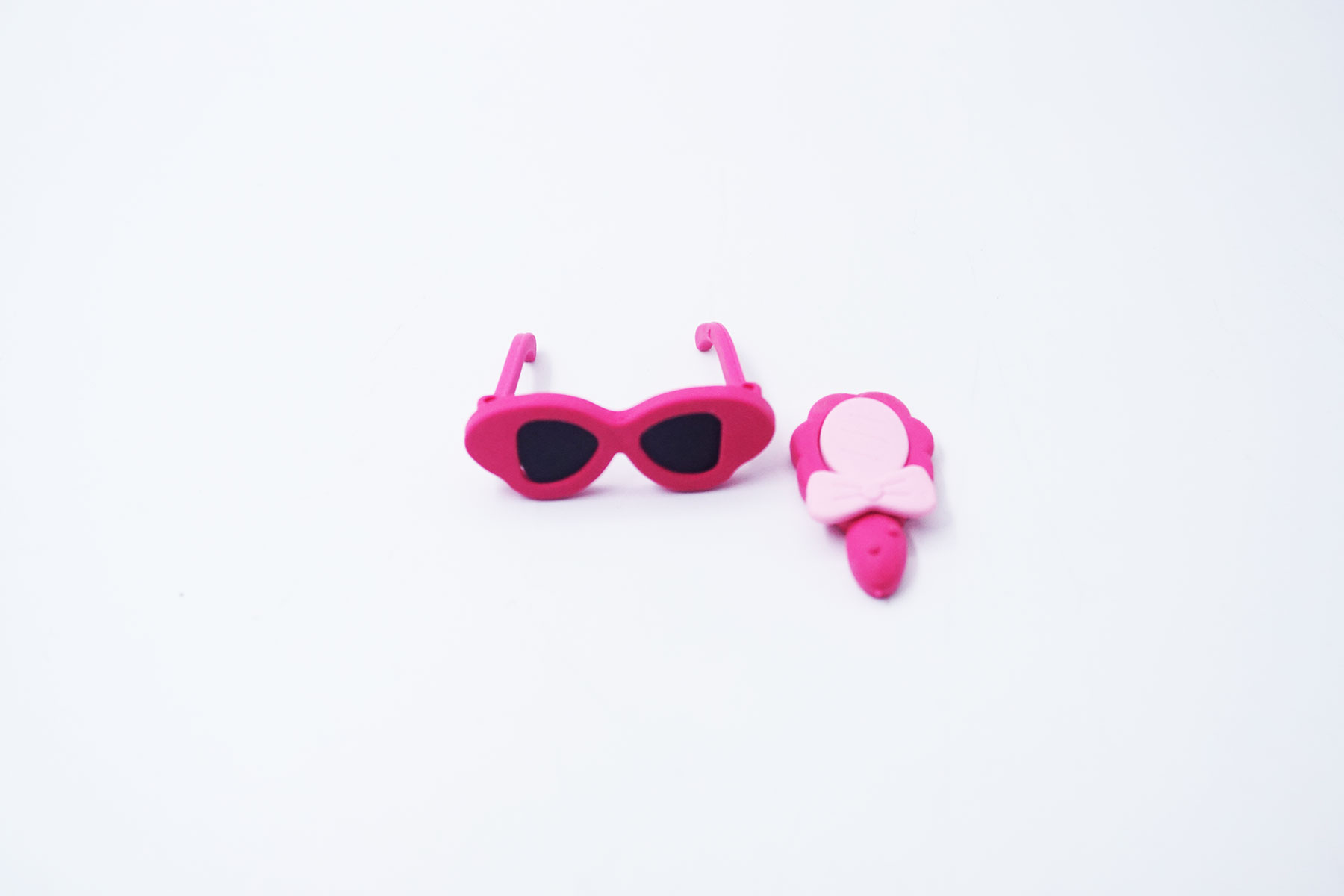 Penhouse.in Glass and Mirror Pink Color Eraser SKU 51452