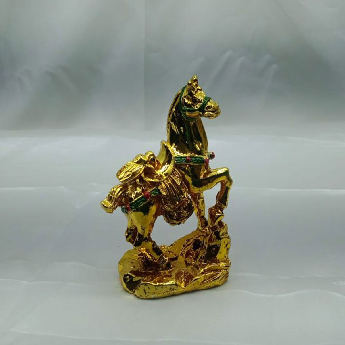 penhouse.in Golden Color Horse Statue SKU 51794