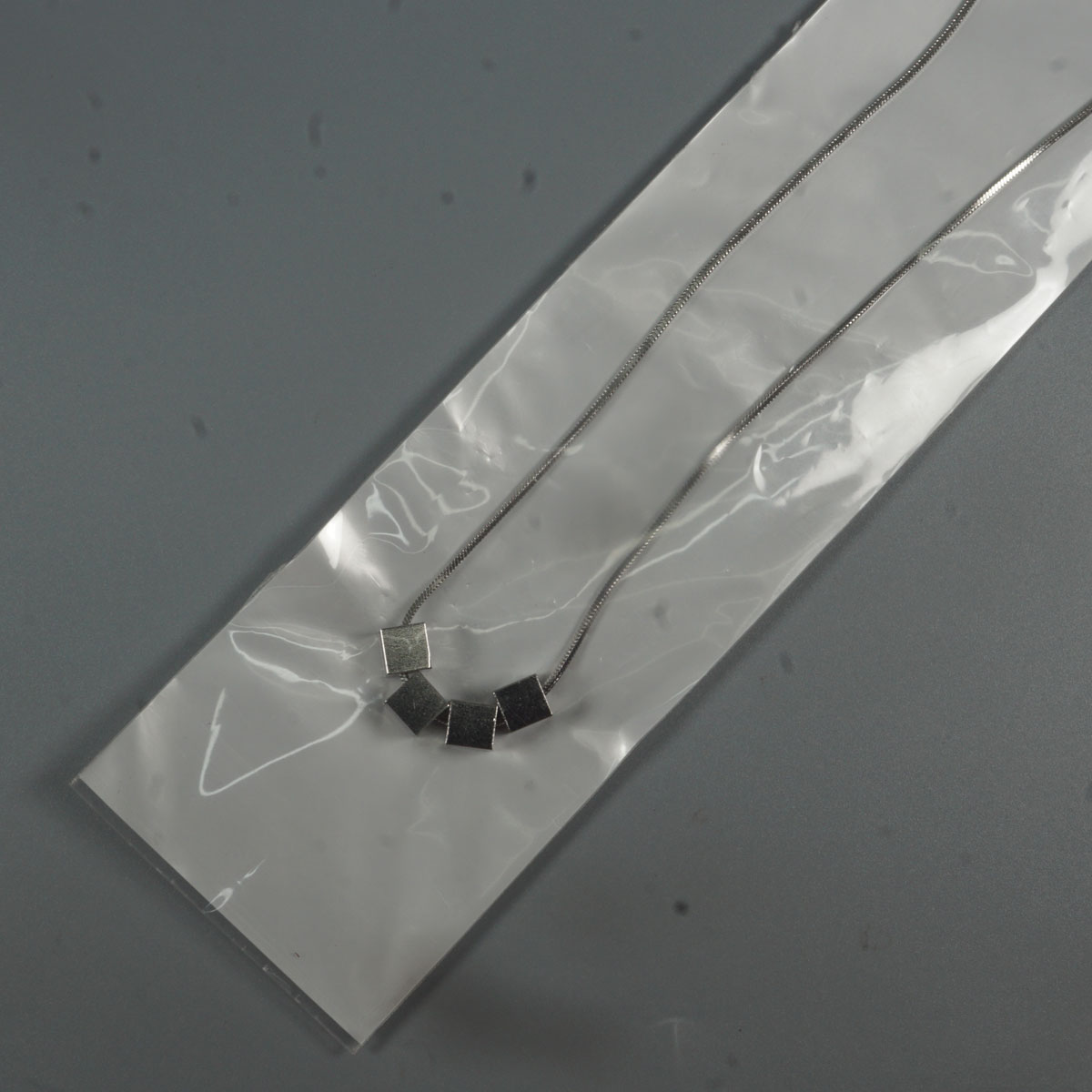 penhouse.in Silver Color Square Shape Beads Neck Chain SKU 51925
