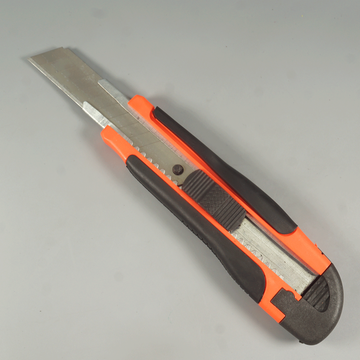 penhouse.in Stationeries SK5 Orange and Black Color Cutter Knife SKU 52307